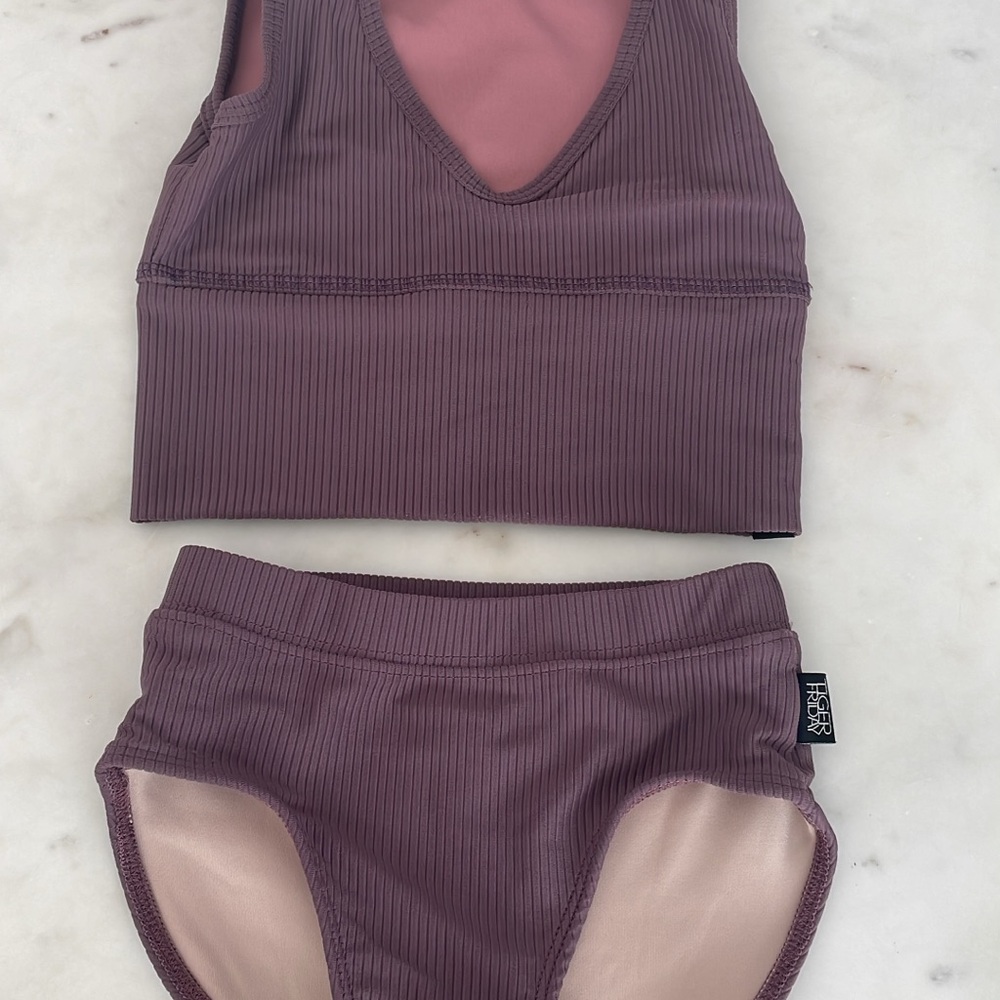 Tiger Friday 2 Piece Set